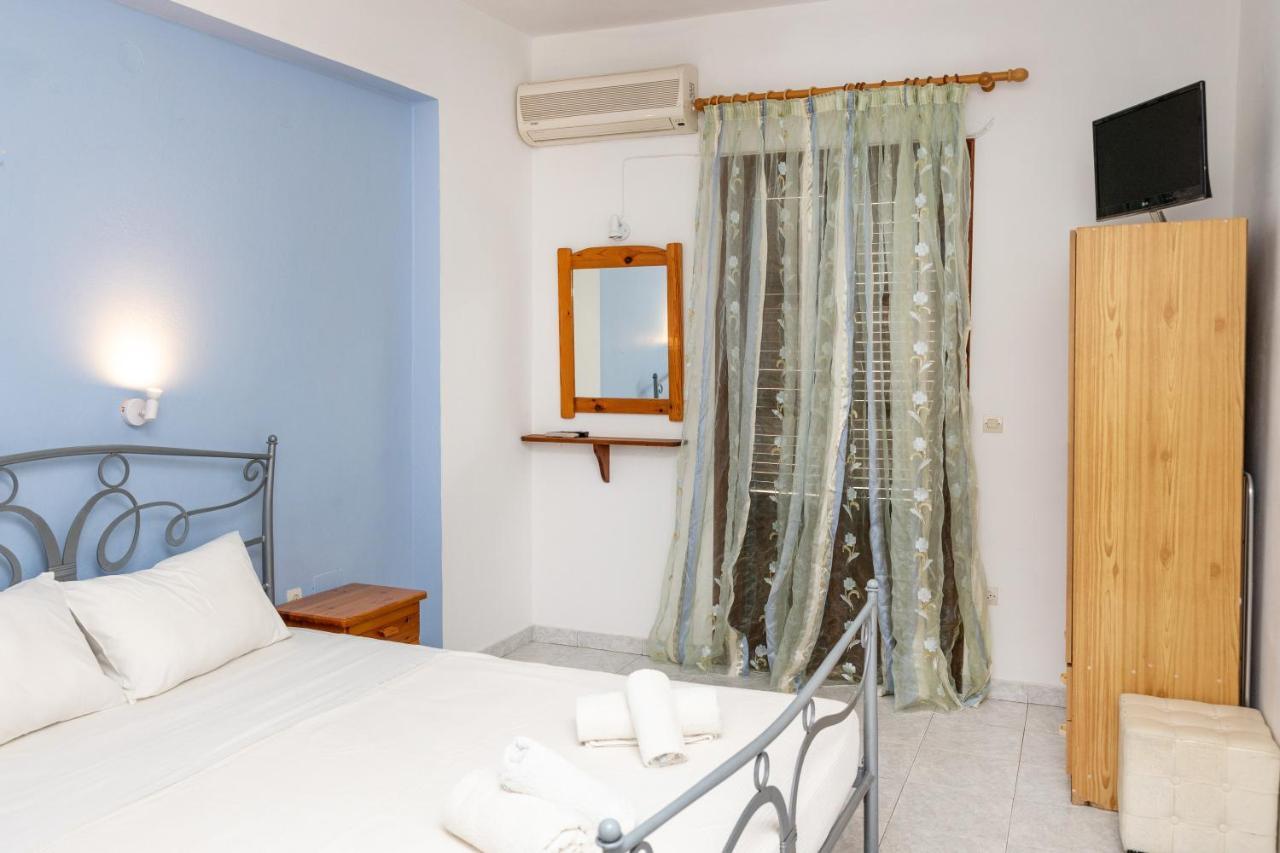 Depis Economy Apartments Naxos City Εξωτερικό φωτογραφία