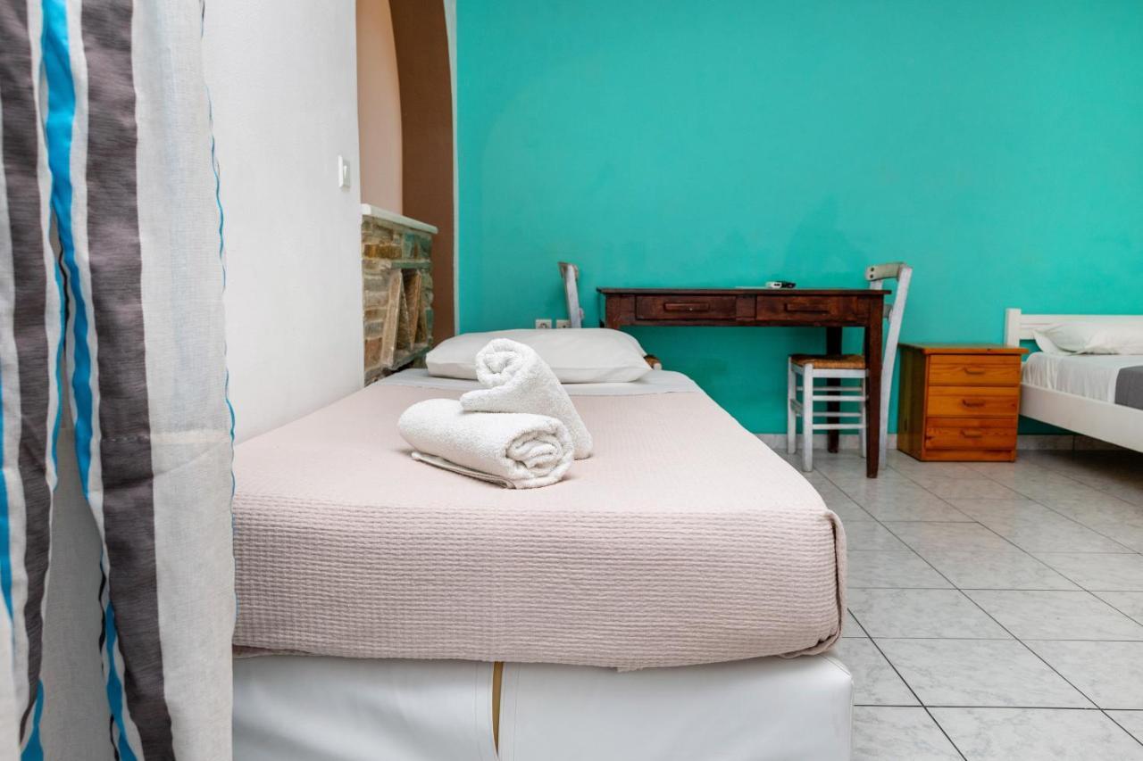 Depis Economy Apartments Naxos City Εξωτερικό φωτογραφία