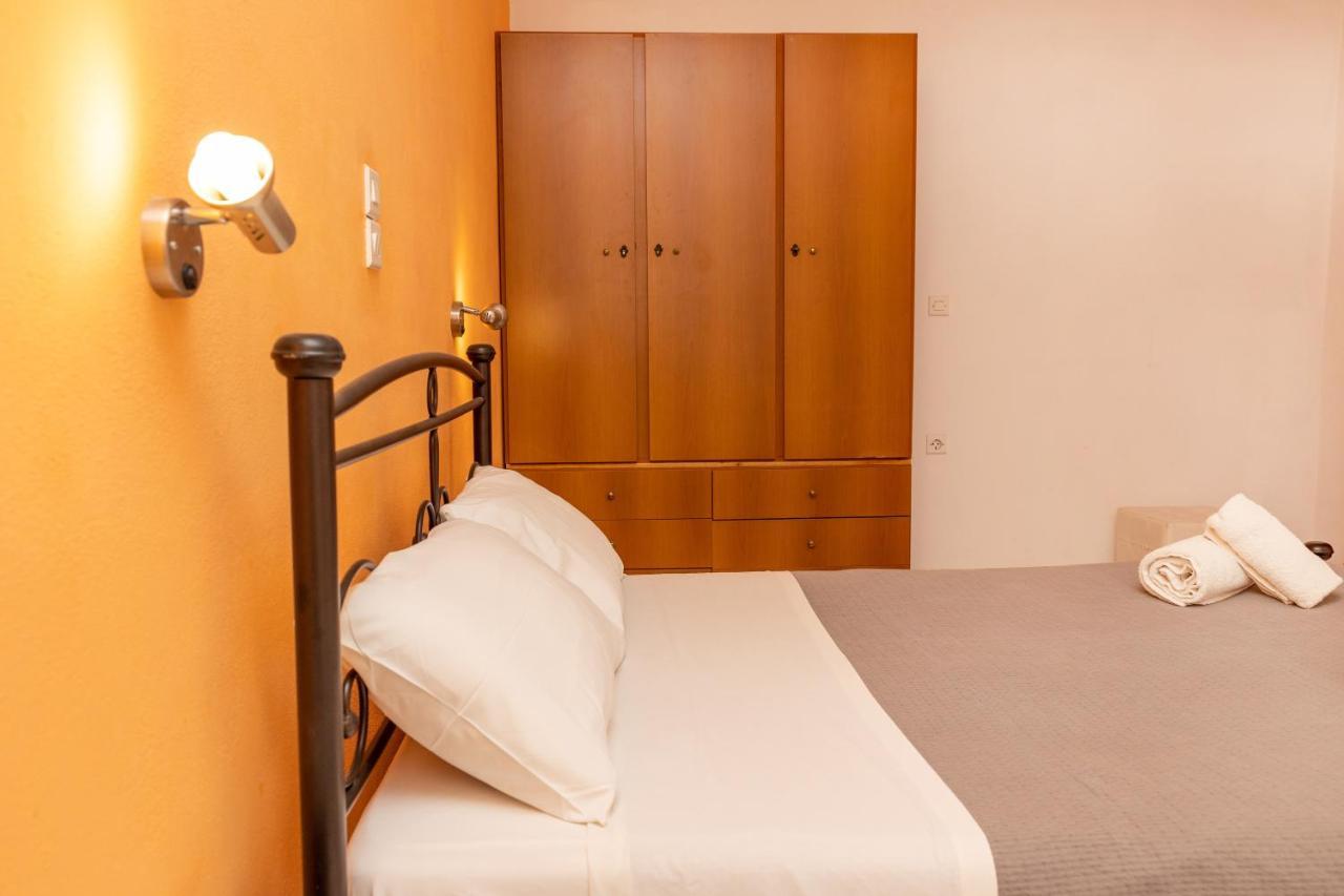 Depis Economy Apartments Naxos City Εξωτερικό φωτογραφία