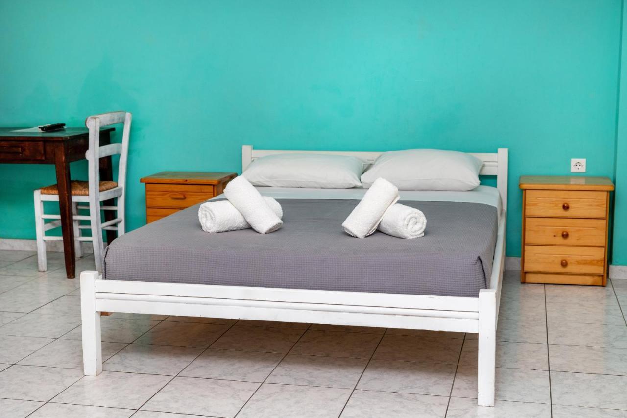 Depis Economy Apartments Naxos City Εξωτερικό φωτογραφία