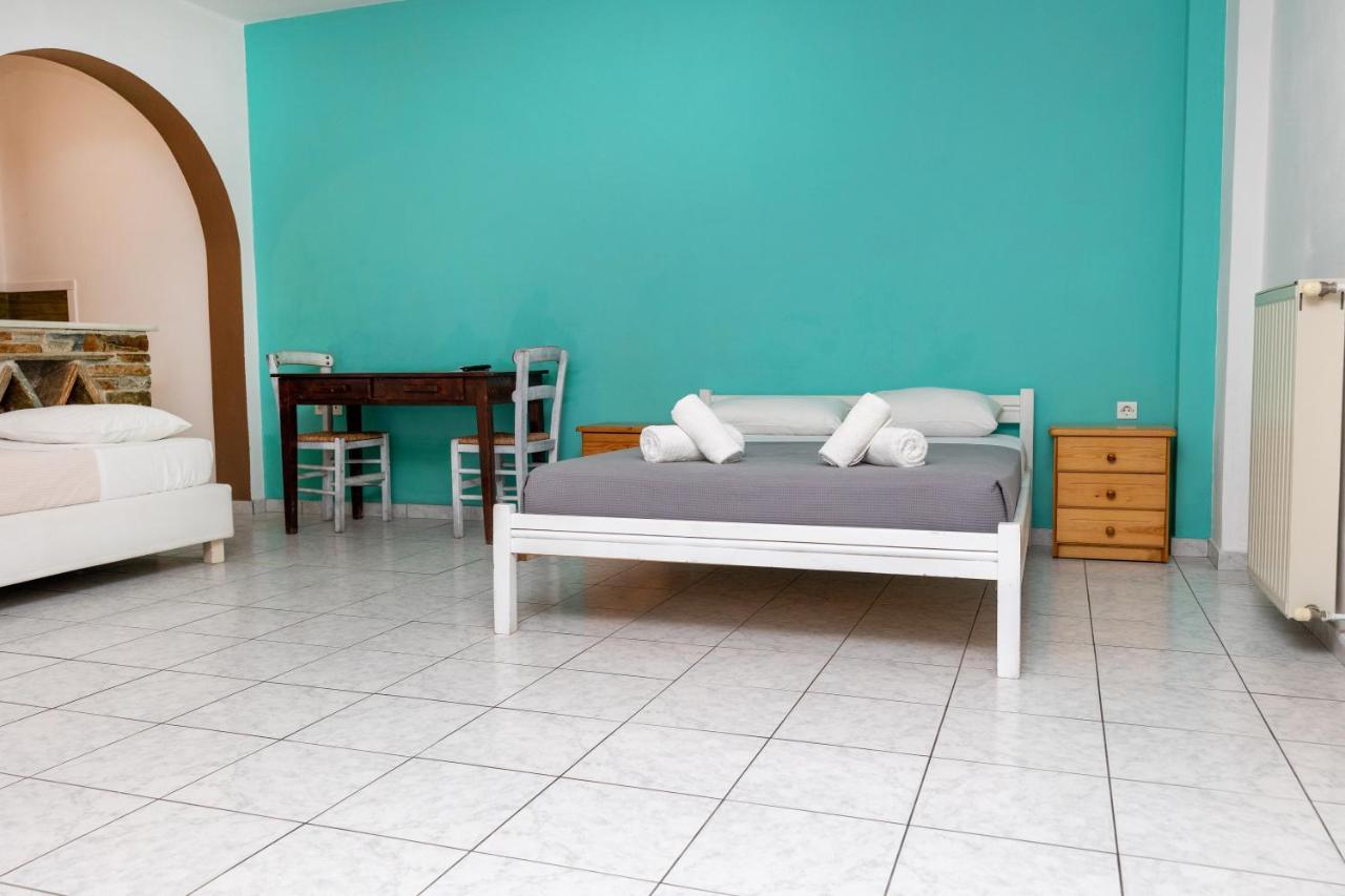 Depis Economy Apartments Naxos City Εξωτερικό φωτογραφία